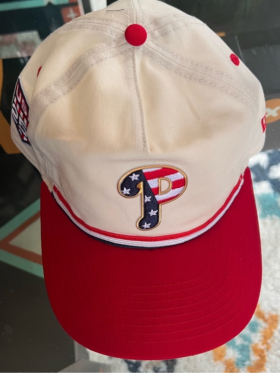 New Era Other - New Era Cream and Red Philadelphia 'P' Patriotic Baseball Cap